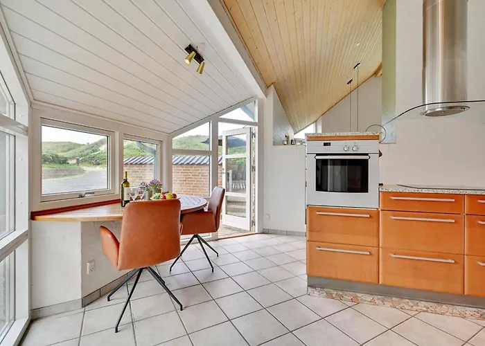 Gidsken - 30m From The Sea By Interhome